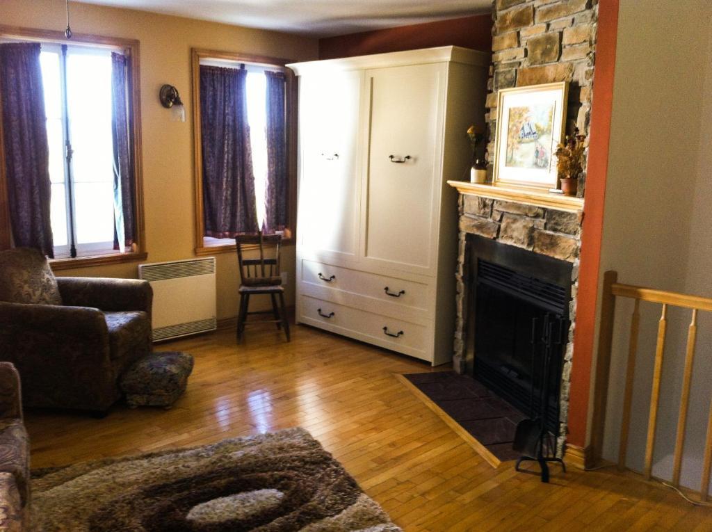 Manoir Sur Le Cap Hotell Québec Exteriör bild